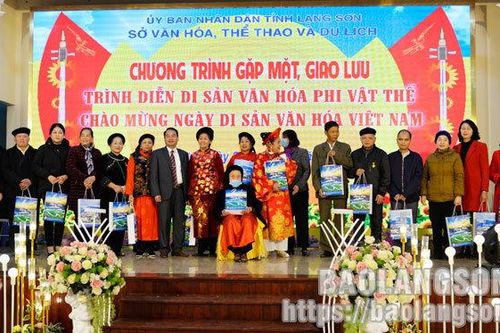 Giao lưu, trình diễn di sản văn hóa phi vật thể tiêu biểu chào mừng ngày Di sản văn hóa Việt Nam 23/11Tin khácPhấn đấu bệnh viện luôn là 'vùng xanh' trong phòng chống dịchThông báo nội dung kỳ họp thứ sáu (kỳ họp chuyên đề) HĐND tỉnh khóa XVII, nhiệm kỳ 2