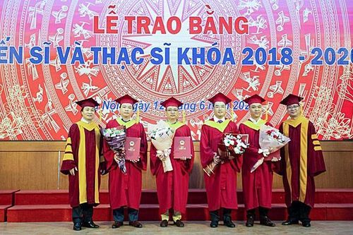 Giảng viên làm tiến sĩ có thể được hỗ trợ 25.000USD/năm