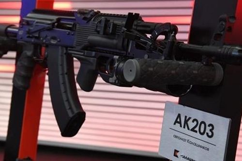 Ấn Độ sản xuất súng trường tấn công Kalashnikovs AK-203 vốn dành cho đặc nhiệm Nga