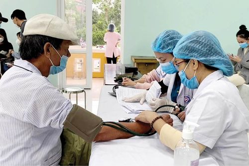 Y tế - Sức khỏe Tin tức y tế Tiêm đúng & đủ 2 mũi vaccine COVID-19: Vẫn có nguy cơ nặng - nguy kịch & tử vong?
