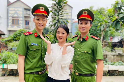 Những điều chưa biết về Trung úy Hoàng trong phim 'Phố trong làng'