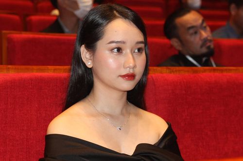 Nhà sản xuất phim nói Trúc Anh làm sai điều khoản hợp đồng