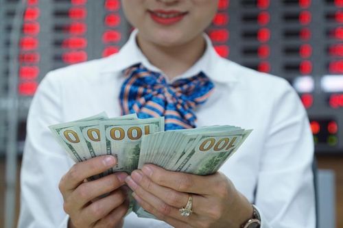 Kiều hối năm nay ước tính trên 18 tỷ USD