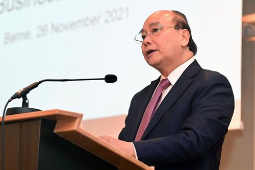 Chủ tịch nước đề nghị doanh nghiệp Thụy Sĩ thúc đẩy đàm phán EFTA