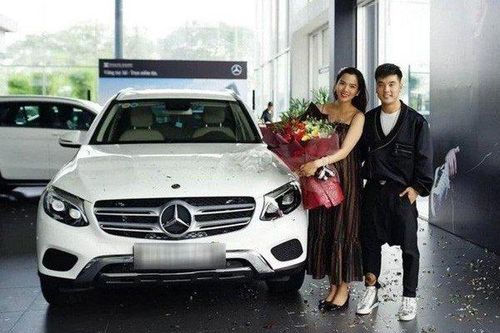 Phía Ưng Hoàng Phúc phủ nhận việc gây tai nạn rồi bỏ trốn, nhiều người chỉ ra điểm chưa đúng
