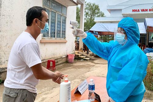 Thông tin về các trường hợp dương tính với SARS-CoV-2 tại Pleiku và Kbang