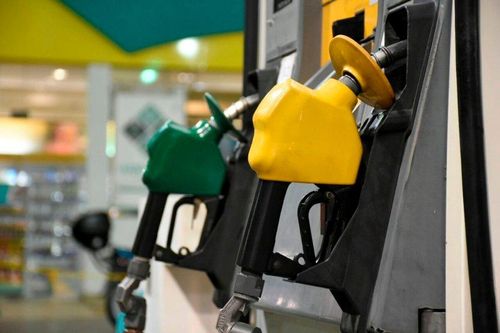 Giá nhiên liệu tăng đẩy lạm phát tại Malaysia lên cao