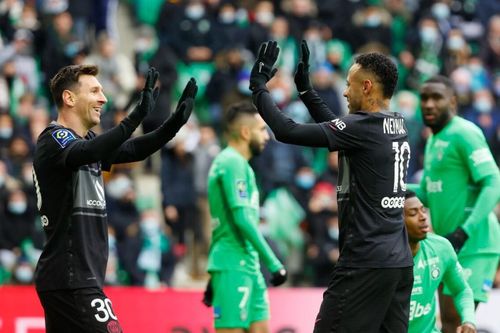 Messi lập hat-trick kiến tạo trong chiến thắng nhọc nhằn của PSG