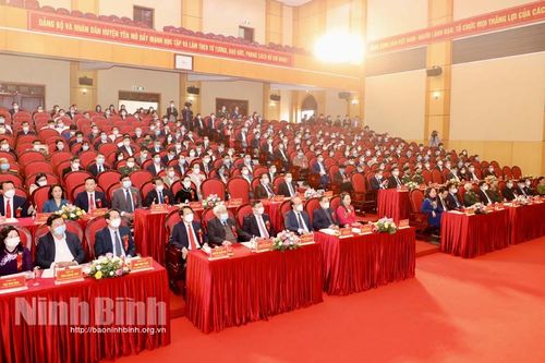 Lễ công bố huyện Yên Mô đạt chuẩn Nông thôn mới năm 2020 và đón nhận Huân chương Lao động hạng Ba