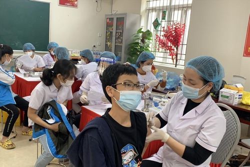 Ninh Bình: Tiêm vắc xin phòng COVID-19 cho trên 33.000 trẻ em dưới 18 tuổi