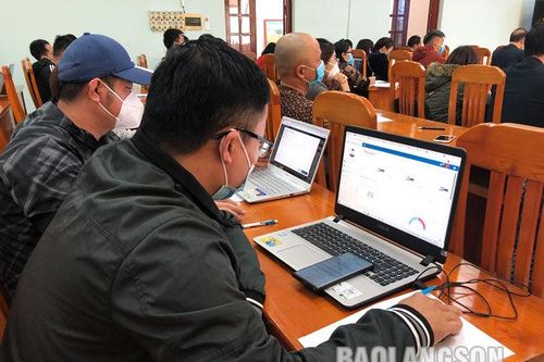 Hơn 60 đại diện doanh nghiệp được hướng dẫn sử dụng nền tảng cửa khẩu sốTin khácChung tay phòng chống HIV/AIDS trong bối cảnh dịch COVID-19THÔNG BÁO NỘI DUNG, CHƯƠNG TRÌNH KỲ HỌP THỨ BẢY (KỲ HỌP THƯỜNG LỆ CUỐI NĂM 2021) HĐND TỈNH KHÓA XVII NHIỆM KỲ 2021 –