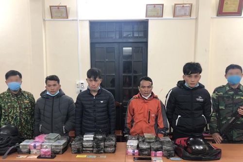 Phá chuyên án ma túy xuyên quốc gia, thu giữ 100 bánh heroin
