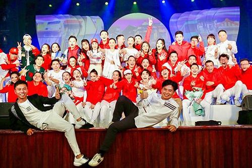 'Thanh âm' của Nhà hát Ca múa nhạc Thăng Long gặt hái 'mưa vàng'