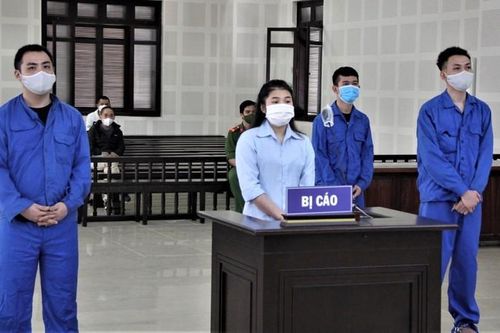 Mẹ đơn thân vào tù vì không tố giác hành vi buôn ma túy của người tình