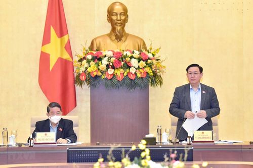 'Giải pháp phục hồi kinh tế ngắn hạn phải đặt trong tổng thể dài hạn'