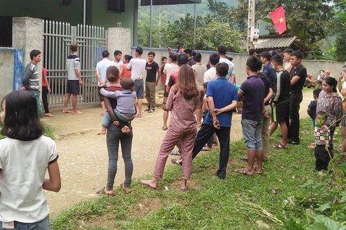 Hòa Bình: Điều tra nghi án công an viên sát hại vợ
