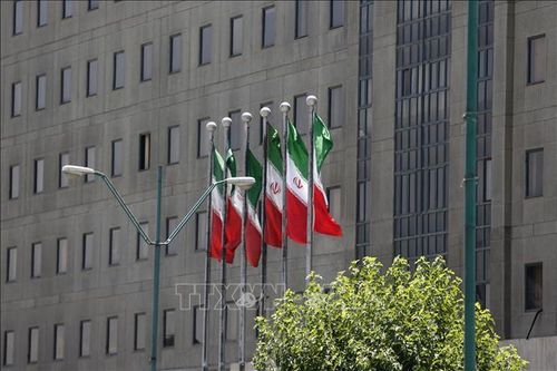 Hỏa hoạn tại trụ sở Quốc hội Iran, sơ tán nhiều nghị sĩ khỏi hiện trường