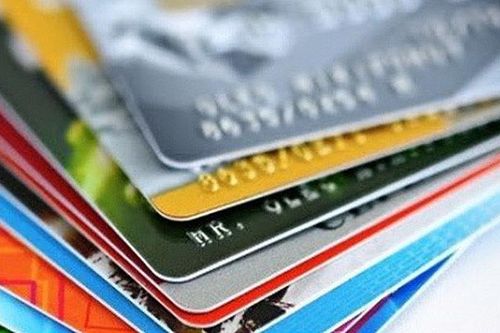 Nếu không kịp đổi thẻ ATM gắn chip, thẻ ATM từ vẫn dùng được sau ngày 31/12