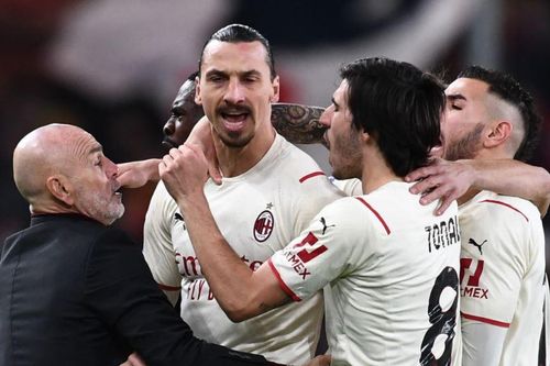 Ibrahimovic tỏa sáng trong chiến thắng 3-0 của Milan