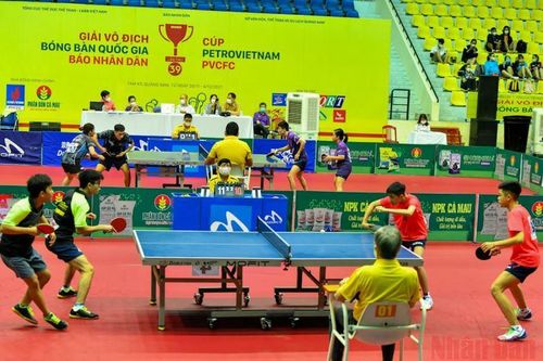 Mai Ngọc, Anh Hoàng dừng bước ở vòng 2, đôi nam nữ