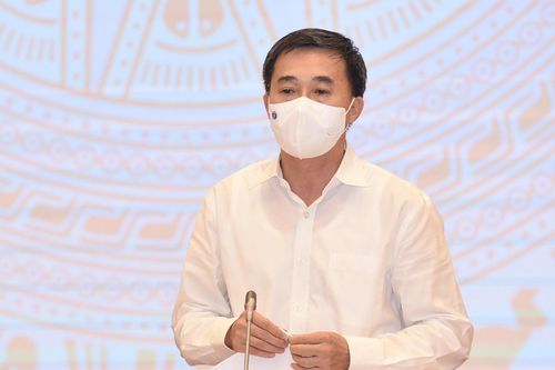 Thứ trưởng Bộ Y tế: 'Gia hạn vắc xin Pfizer thêm 3 tháng không ảnh hưởng chất lượng'
