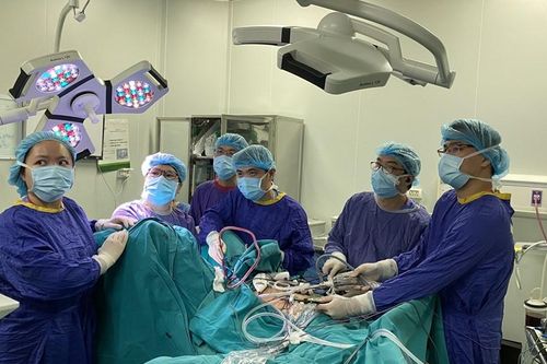 Phẫu thuật thành công tạo hình âm đạo bằng đoạn ruột tự thân