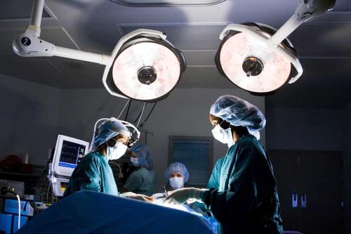 Cắt nhầm chân bệnh nhân, bác sĩ Áo bị phạt hơn 3.000 USD