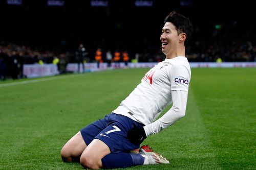 Son Heung-min tỏa sáng giúp Tottenham áp sát top 4 ở Premier League