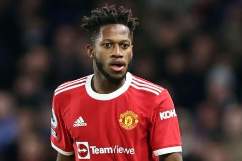 Fred giẫm chân De Gea khiến MU nhận bàn thua