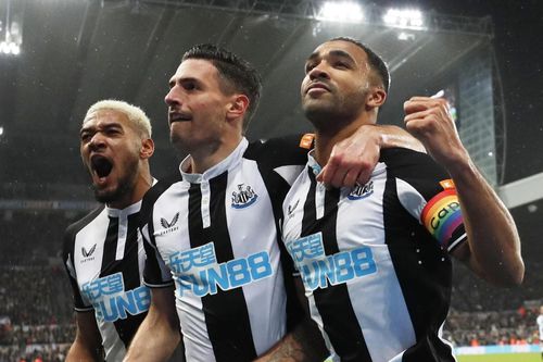 Newcastle lâm nguy ở Premier League