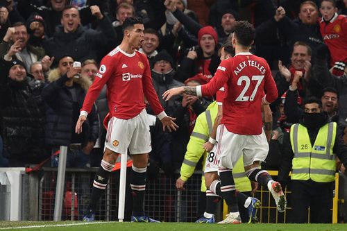 Cristiano Ronaldo tỏa sáng giúp M.U ngược dòng đánh bại Arsenal