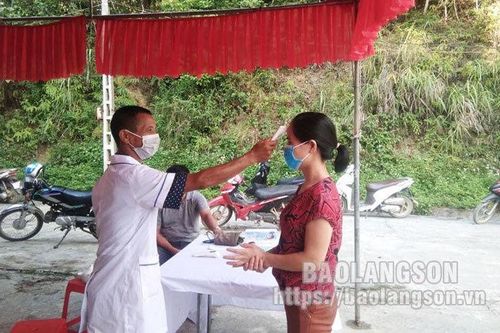 Bình Gia: Tạm dừng một số hoạt động dịch vụ không thiết yếu từ 00 giờ ngày 4/12Tin khácChung tay phòng chống HIV/AIDS trong bối cảnh dịch COVID-19THÔNG BÁO NỘI DUNG, CHƯƠNG TRÌNH KỲ HỌP THỨ BẢY (KỲ HỌP THƯỜNG LỆ CUỐI NĂM 2021) HĐND TỈNH KHÓA XVII NHIỆM KỲ