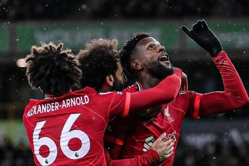 Liverpool đánh bại Wolves nhờ bàn thắng ở phút 90+4