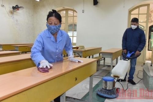Các trường THPT tại Hà Nội chuẩn bị đón học sinh quay trở lại trường