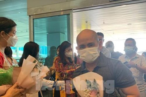Ca mắc COVID-19 tăng cao, Khánh Hòa yêu cầu quản lý chặt du khách quốc tế