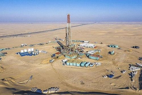 Thương vụ cuối tuần: PTTEP mua 25% cổ phần trong mỏ khí đốt của UAE