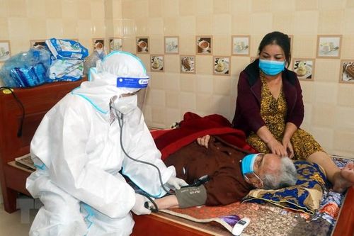 TPHCM triển khai chiến dịch bảo vệ người cao tuổi, mắc bệnh nền