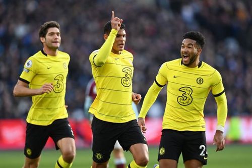 Thể thao Thể thao Thua sốc West Ham, Chelsea lung lay ngôi đầu