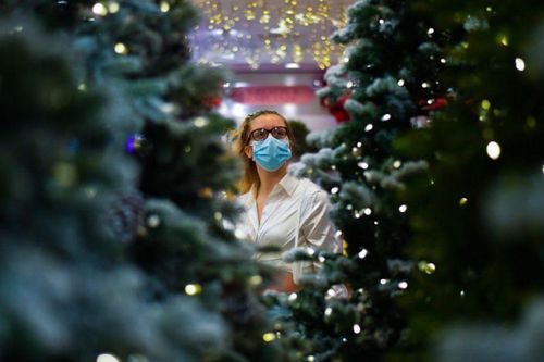 Cây thông Noel khan hàng ở nhiều nước
