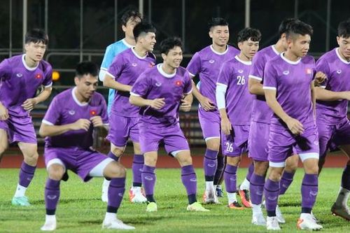 Tin ĐT Việt Nam vs Lào 5/12: Thầy trò HLV Park Hang Seo thoải mái tinh thần, Lào e ngại