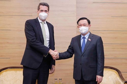 Đề nghị ADB hỗ trợ, tư vấn chính sách về phát triển bền vững