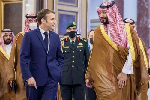 Pháp và Saudi Arabia 'cùng nhìn về' Lebanon