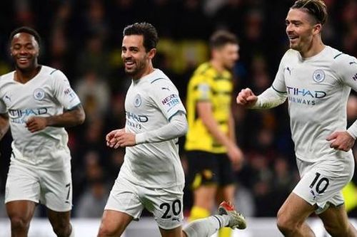 Thắng như chẻ tre, Man City vượt lên dẫn đầu Ngoại hạng Anh