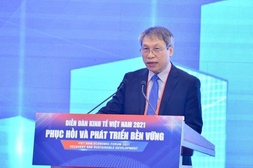Kinh tế 2022 có nhiều nguy cơ về lạm phát và nợ xấu