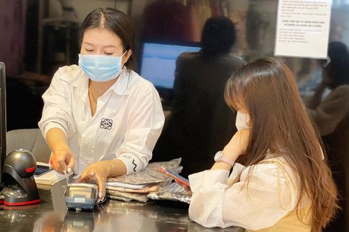 Chuyển đổi thẻ từ sang thẻ chip: Nâng cao tính bảo mật, gia tăng trải nghiệm