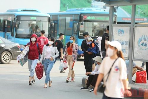 Bộ Giao thông vận tải đề xuất biện pháp bảo đảm phục vụ nhu cầu đi lại của người dân dịp Tết