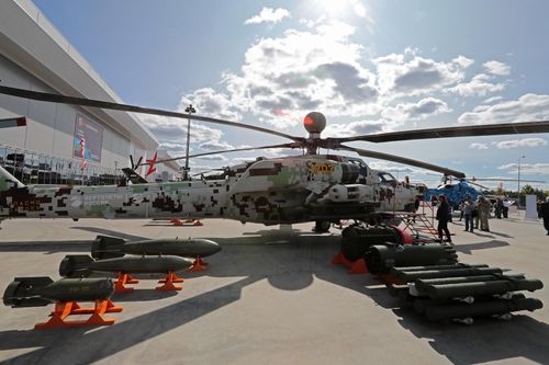 Tổ hợp tên lửa Khrizantema gia tăng sức mạnh cho 'Thợ săn đêm' Mi-28NM ra sao?