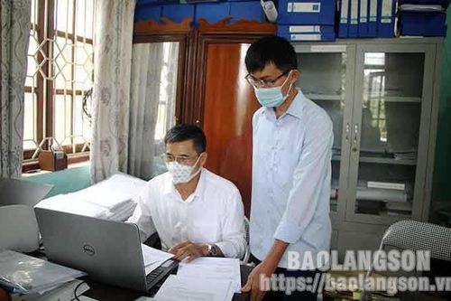 Đào tạo, bồi dưỡng cán bộ, công chức cấp xã ở Bình Gia: Bám sát mục tiêu, nâng cao hiệu quảTin khácChung tay phòng chống HIV/AIDS trong bối cảnh dịch COVID-19THÔNG BÁO NỘI DUNG, CHƯƠNG TRÌNH KỲ HỌP THỨ BẢY (KỲ HỌP THƯỜNG LỆ CUỐI NĂM 2021) HĐND TỈNH KHÓA X