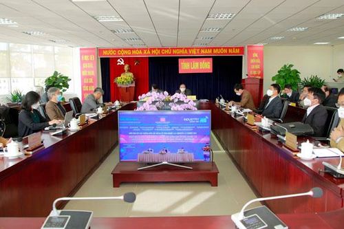 Phục hồi và phát triển kinh tế - xã hội bền vững thời kỳ hậu Covid-19 và đẩy mạnh công nghiệp hóa, hiện đại hóa trong kỷ nguyên số