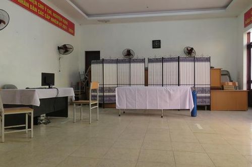 Hải Phòng: Thêm nhiều ổ dịch, tăng tốc thiết lập trạm y tế lưu động, hàng vạn học sinh tạm dừng tới trường